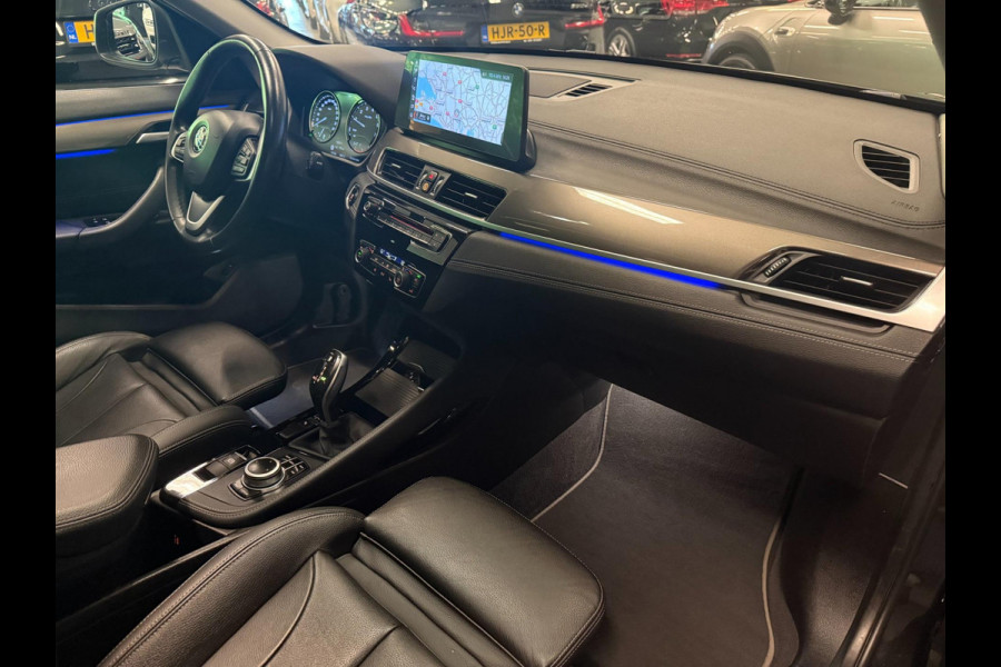 BMW X1 SDrive18i Executive Edition PANO/LEDER/H-UP/NAVI/SFEERVERL/LED/PDC/CRUISE///