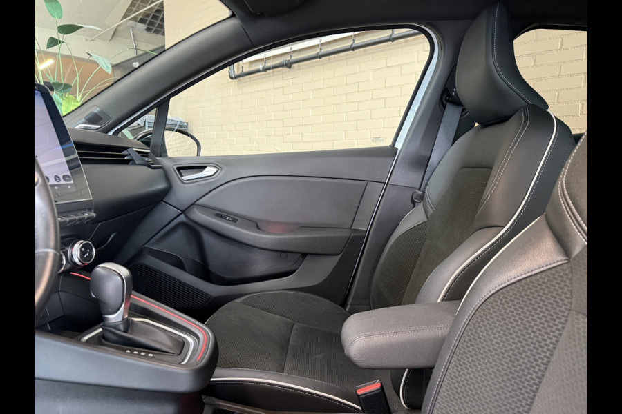 Renault Clio 1.3 TCe 130 PK | Edition One | Groot navi | Bose | 17" | Camera | Stuur & Stoel verwarming | 100% Onderhouden!