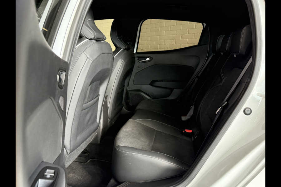 Renault Clio 1.3 TCe 130 PK | Edition One | Groot navi | Bose | 17" | Camera | Stuur & Stoel verwarming | 100% Onderhouden!