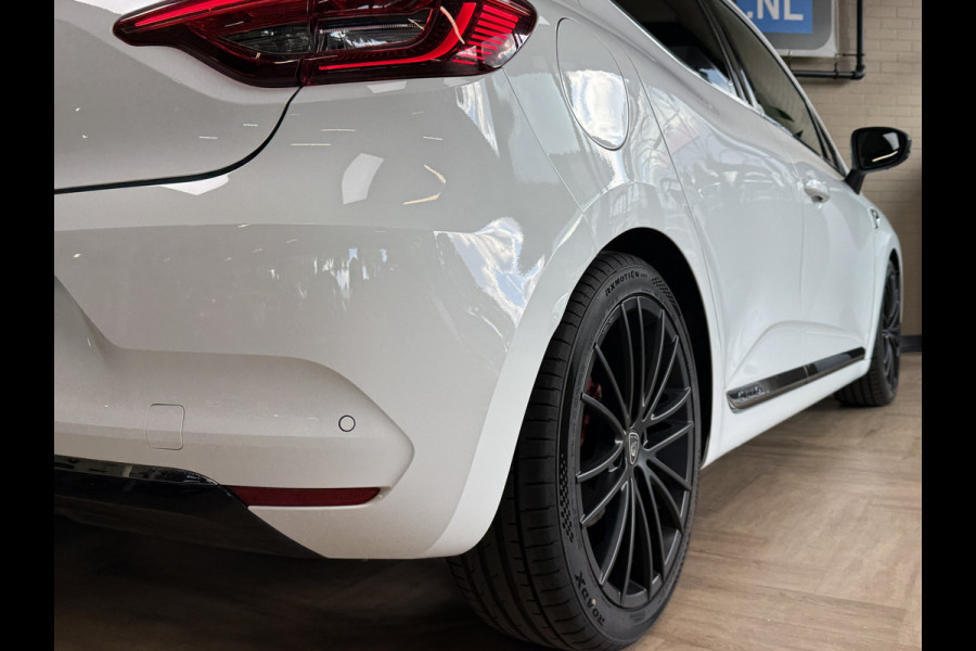Renault Clio 1.3 TCe 130 PK | Edition One | Groot navi | Bose | 17" | Camera | Stuur & Stoel verwarming | 100% Onderhouden!