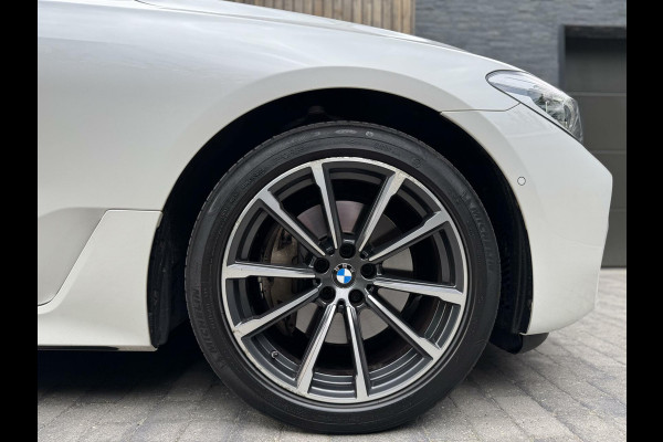 BMW 6 Serie Gran Turismo 630i High Executive Automaat | Leer | Stoelverwarming | Keyless entry&start | Sportstuur | Sportstoelen | Climate c