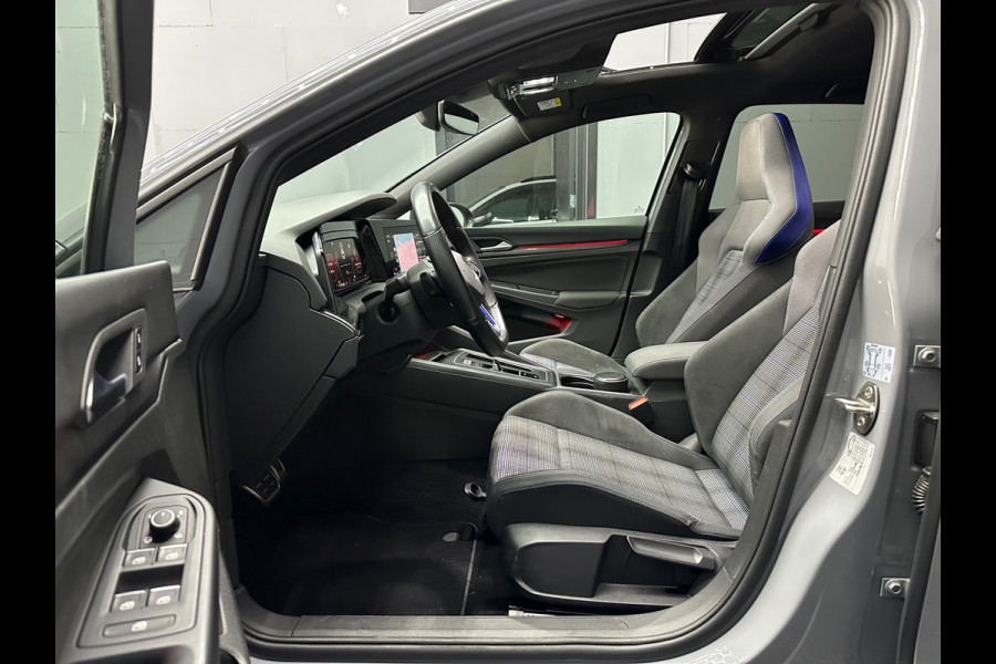 Volkswagen Golf 8 GTE eHybrid Nardo Pano Headup