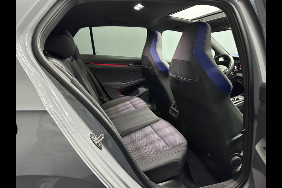 Volkswagen Golf 8 GTE eHybrid Nardo Pano Headup