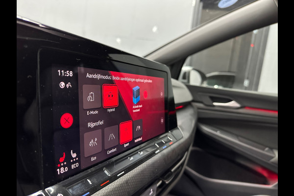 Volkswagen Golf 8 GTE eHybrid Nardo Pano Headup