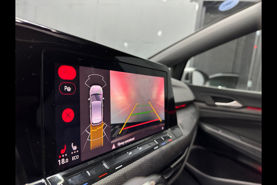 Volkswagen Golf 8 GTE eHybrid Nardo Pano Headup