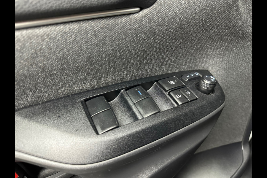 Toyota Yaris 1.5 Hybrid Launch Edition
