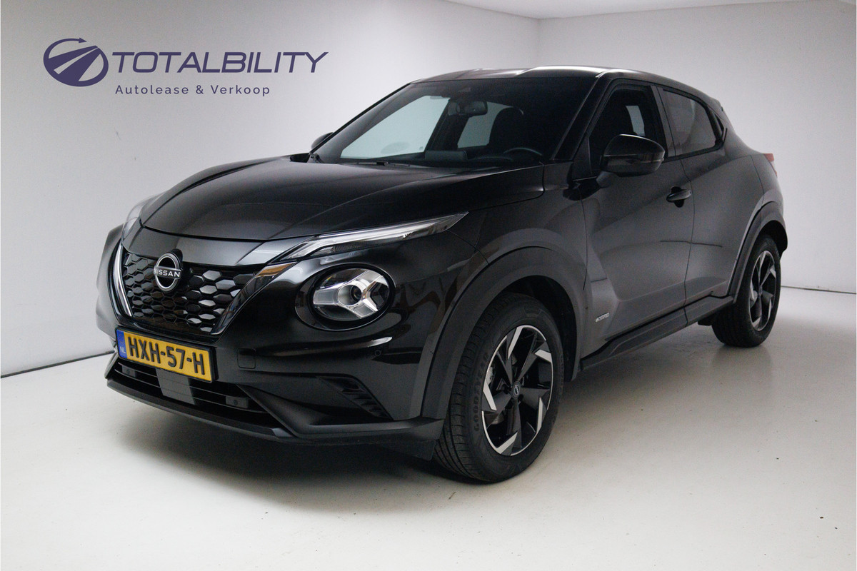 Nissan Juke 1.6 Hybrid N-Connecta 143 PK | Cruise-control | Climate-control | Achteruitrijcamera Half leer/half stof, App-connect, Donker glas Nissan Juke 1.6 Hybrid N-Connecta 143 PK | Cruise-control | Climate-control | Achteruitrijcamera Half leer/half stof, App-connect, Donker glas
