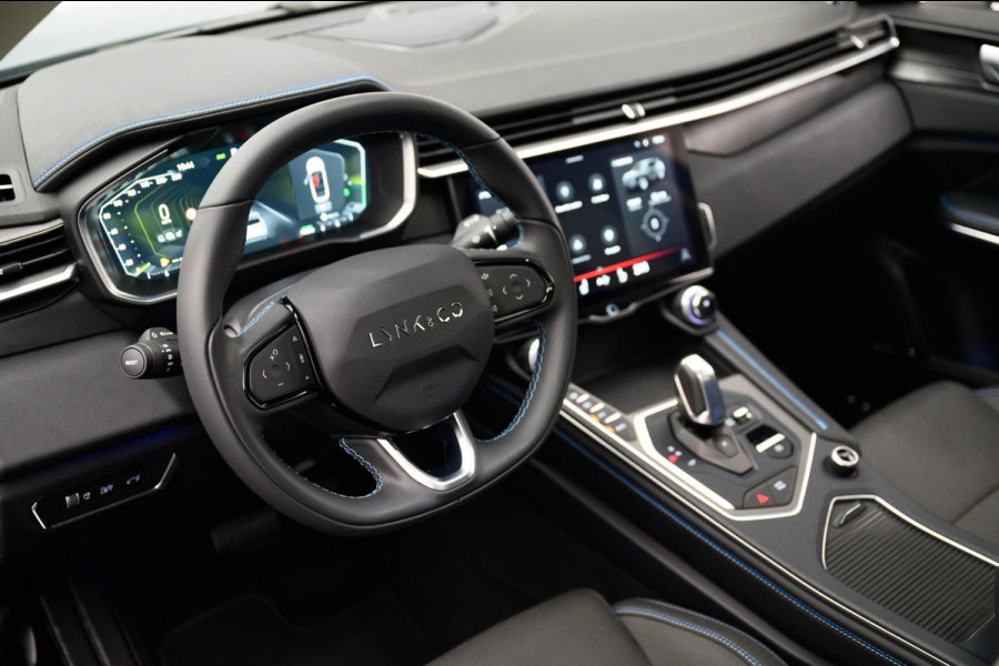 Lynk & Co 01 1.5 261PK Plug-in Hybrid *Origineel NL* Pano/dak Apple/Carplay Adaptive/Cruise Trekhaak