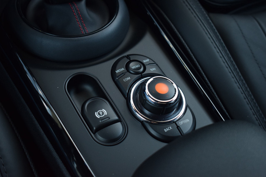 MINI Clubman 2.0 Cooper S ALL4 | Yours | Apple CarPlay | Leer | Stoelverw.