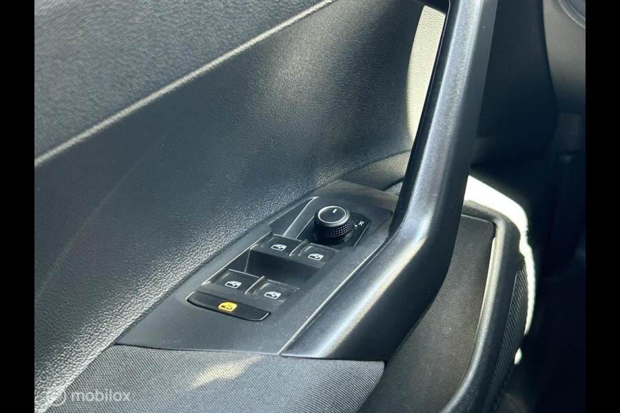 Volkswagen Polo 1.0 Polo United Airco / LM / Carplay / LM / PDC / 32.964 KM!!!