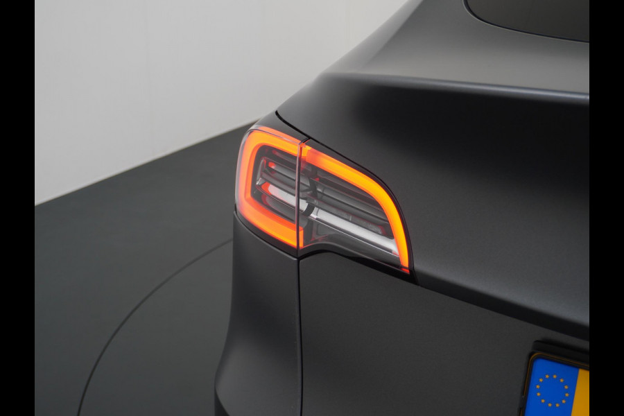 Tesla Model Y Long Range AWD 75 kWh | Rijklaarprijs | volledige Fabr. garantie t/m 11-2025/80.000km | accu en aandrijflijn t/m 2029