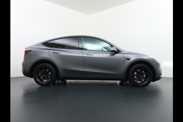 Tesla Model Y Long Range AWD 75 kWh | Rijklaarprijs | volledige Fabr. garantie t/m 11-2025/80.000km | accu en aandrijflijn t/m 2029