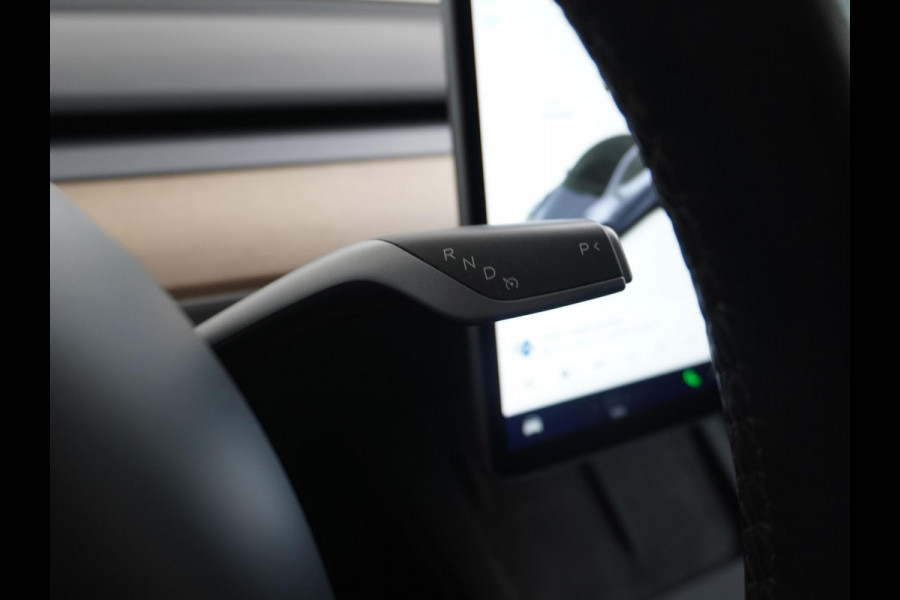 Tesla Model Y Long Range AWD 75 kWh | Rijklaarprijs | volledige Fabr. garantie t/m 11-2025/80.000km | accu en aandrijflijn t/m 2029