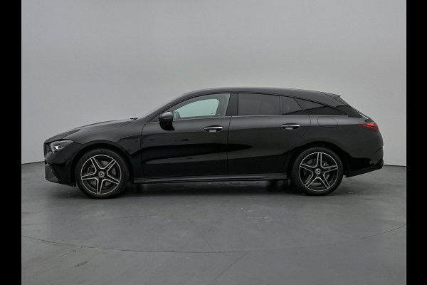 Mercedes-Benz CLA-Klasse Shooting Brake 250 e Star Edition | Trekhaak | Nightpakket | USB pakket plus | KEYLESS GO-comfortpakket | Verwarmde stoelen vooraan | Antidiefstalpakket GUARD 360° Plus | EASY PACK achterklep | Sfeerverlichting |