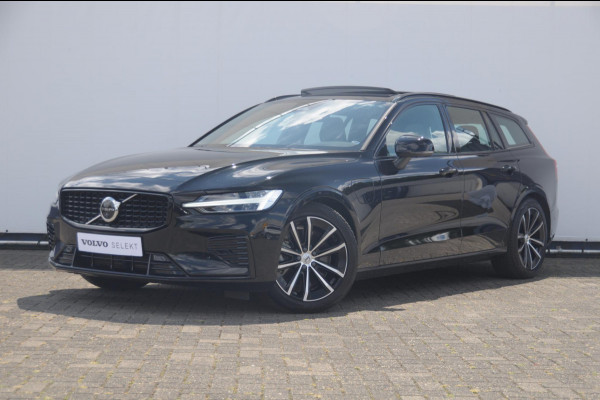 Volvo V60 T6 350PK Automaat AWD Plus Dark / Adaptive cruise control / Elektrische stoelen / Harman Kardon audio / Trekhaak / Pilot assist / BLIS / Stoel en stuur verwarming / Elektrische achterklep / Parkeersensoren met 360 camera / Google infotainment