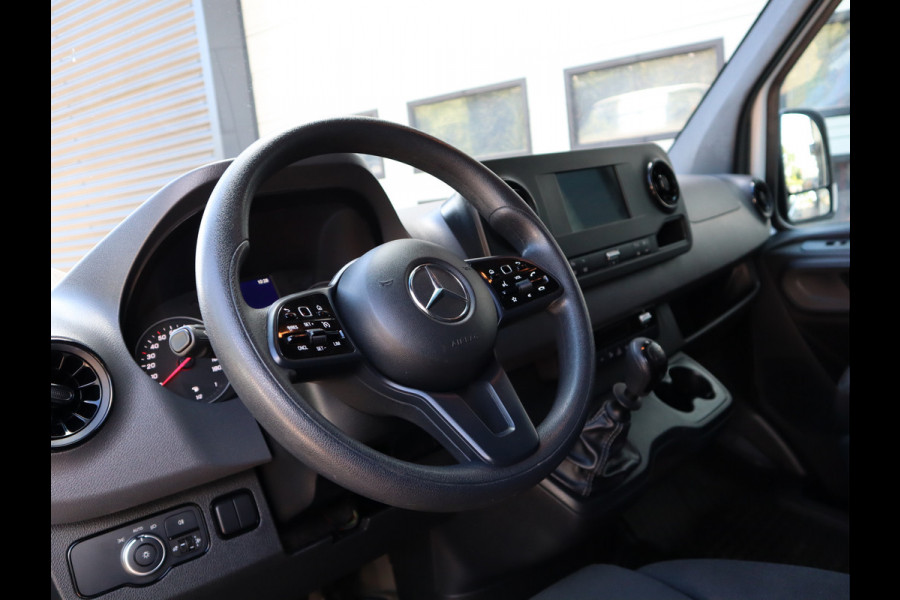 Mercedes-Benz Sprinter 315 CDI Euro 6 L3H2 RWD - MBUX - Cruise - Camera