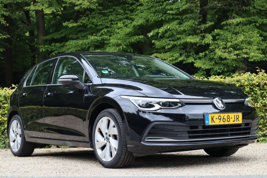 Volkswagen Golf 1.5 TSI Style | Massage | Virtual cockpit | Sfeerverlichting |