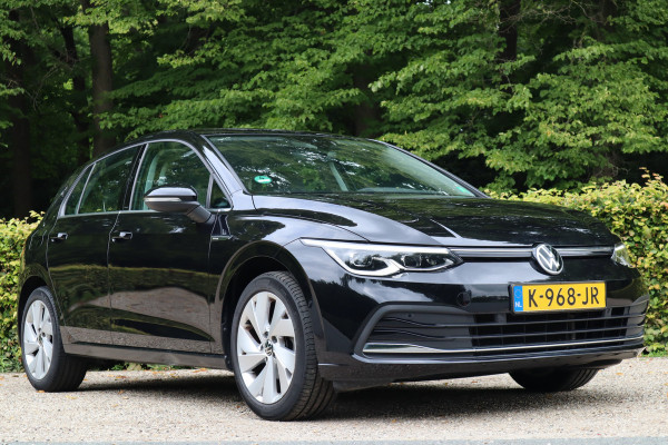 Volkswagen Golf 1.5 TSI Style | Massage | Virtual cockpit | Sfeerverlichting |