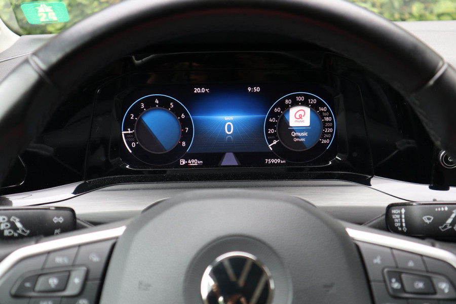 Volkswagen Golf 1.5 TSI Style | Massage | Virtual cockpit | Sfeerverlichting |