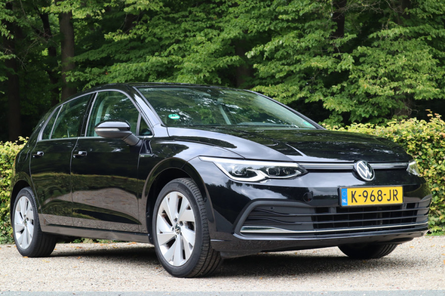 Volkswagen Golf 1.5 TSI Style | Massage | Virtual cockpit | Sfeerverlichting |