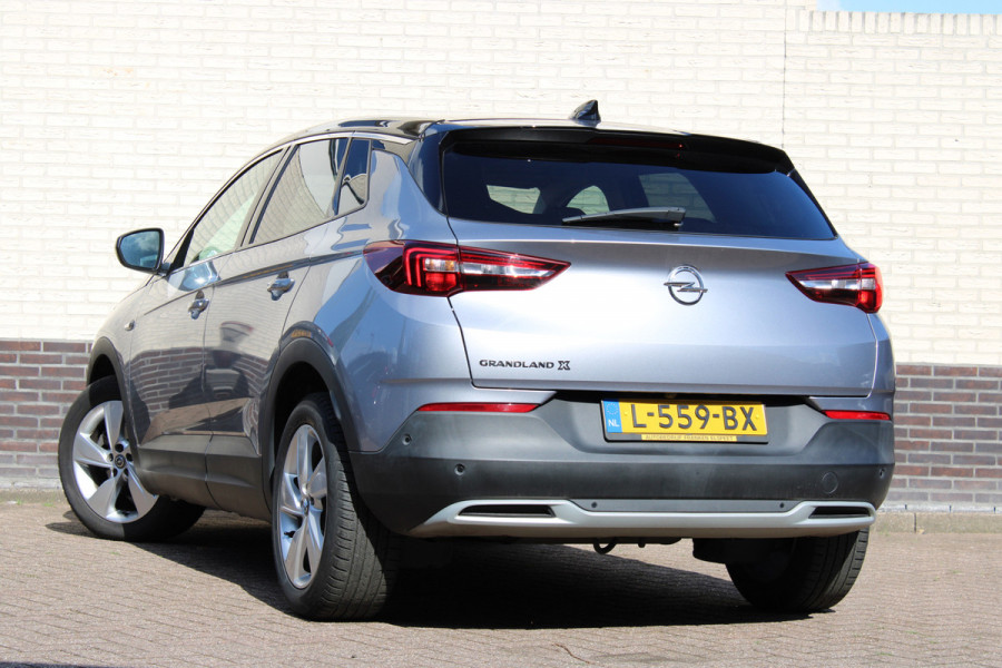 Opel Grandland X 1.2 Turbo Business Executive | Trekhaak | Camera | Winter pack