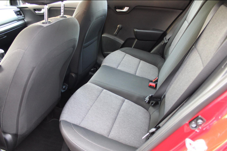 Kia Stonic 1.0 T-GDi DynamicLine Airco Navi Camera Carplay