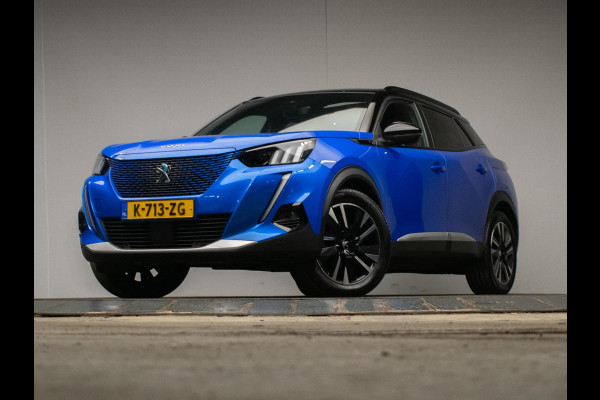 Peugeot e-2008 EV GT Pack 50 kWh Sport 3 FASE (PANORAMADAK,APPLE CARPLAY,LED,NAVI,3D CAMERA,ALCANTARA,DODE HOEK,NETTESTAAT)