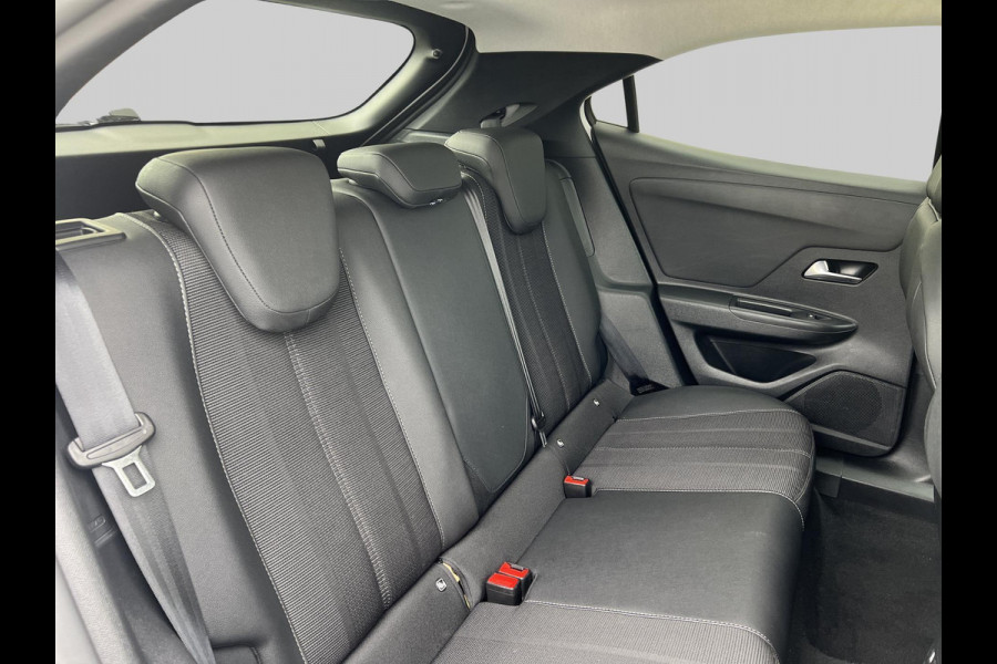 Opel Mokka 1.2 Turbo Business Elegance | automaat |
