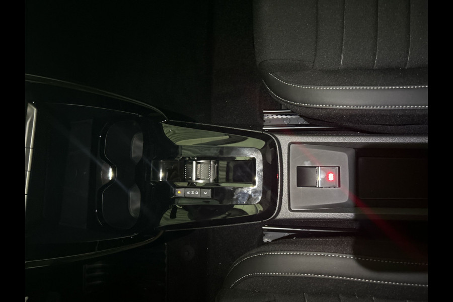 Citroën ë-C3 Max 44 kWh | Zwart dak | Winterpakket |