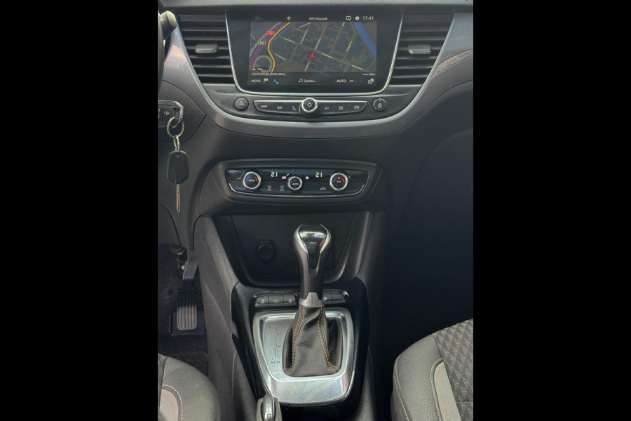 Opel Crossland X 1.2 Turbo - Automaat I Panorama dak I 1/2 Leer I Navigatie I Airco I PDC/Camera I Sport velgen I Dealer onderh.