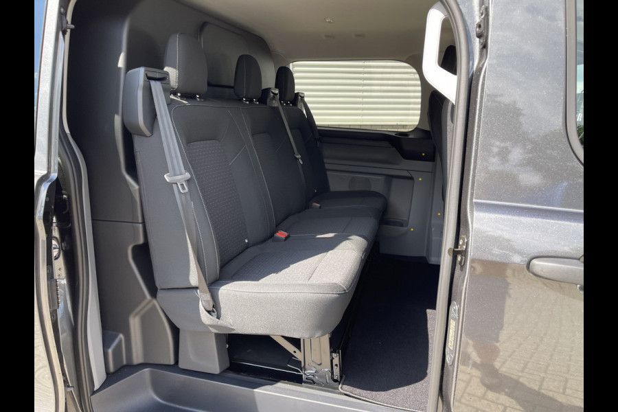 Ford Transit Custom 320 2.0 TDCI 136pk L2H1 Trend DC 6 persoons / NIEUW / BPM vrij! / rijklaar € 39.950 ex btw / lease vanaf € 715 / airco / cruise / camera / metallic lak / led koplampen / euro 6