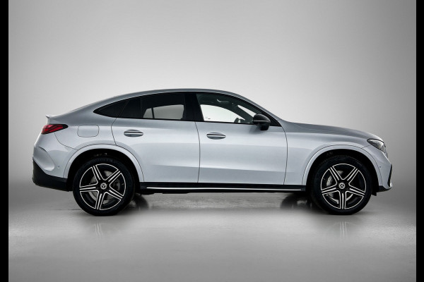 Mercedes-Benz GLC Coupé 300 e 4MATIC AMG Plug-In Hybride | Lichtmetalen velgen 5 spaaks AMG | Panoramadak | DIGITAL LIGHT | KEYLESS GO-comfortpakket | Parkeerpakket met 360°-camera | inclusief 24 maanden MB Certified garantie voor Europa.