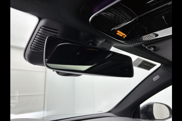 Mercedes-Benz GLC Coupé 300 e 4MATIC AMG Plug-In Hybride | Lichtmetalen velgen 5 spaaks AMG | Panoramadak | DIGITAL LIGHT | KEYLESS GO-comfortpakket | Parkeerpakket met 360°-camera | inclusief 24 maanden MB Certified garantie voor Europa.