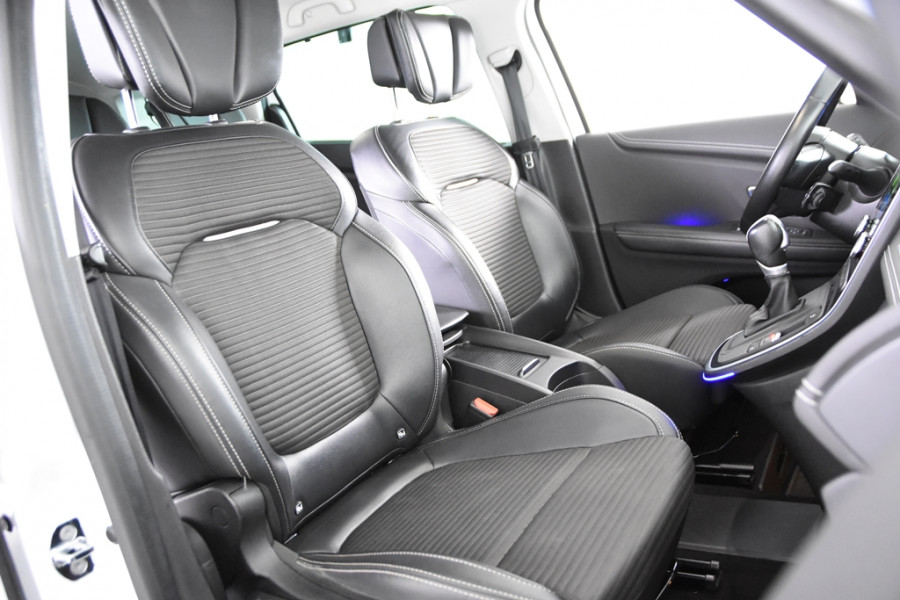 Renault Grand Scénic 1.3 TCe Bose *Airco*Trekhaak*Massage*Stoelverwarming*