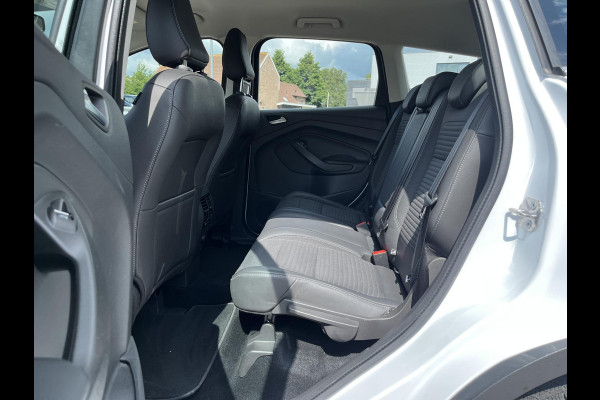 Ford Kuga 1.5 EcoBoost Titanium 120pk Trekhaak | Achteruitrijcamera | Cruise control | Apple Carplay / Android auto | Dealer onderhouden