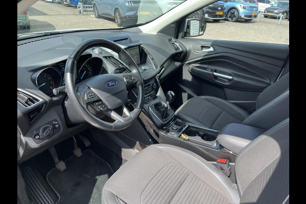 Ford Kuga 1.5 EcoBoost Titanium 120pk Trekhaak | Achteruitrijcamera | Cruise control | Apple Carplay / Android auto | Dealer onderhouden