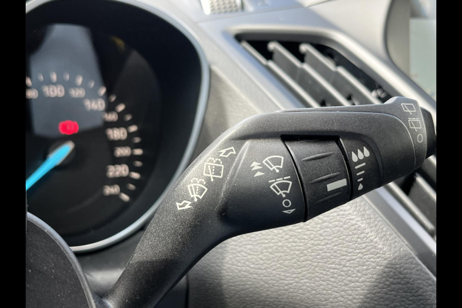 Ford Kuga 1.5 EcoBoost Titanium 120pk Trekhaak | Achteruitrijcamera | Cruise control | Apple Carplay / Android auto | Dealer onderhouden