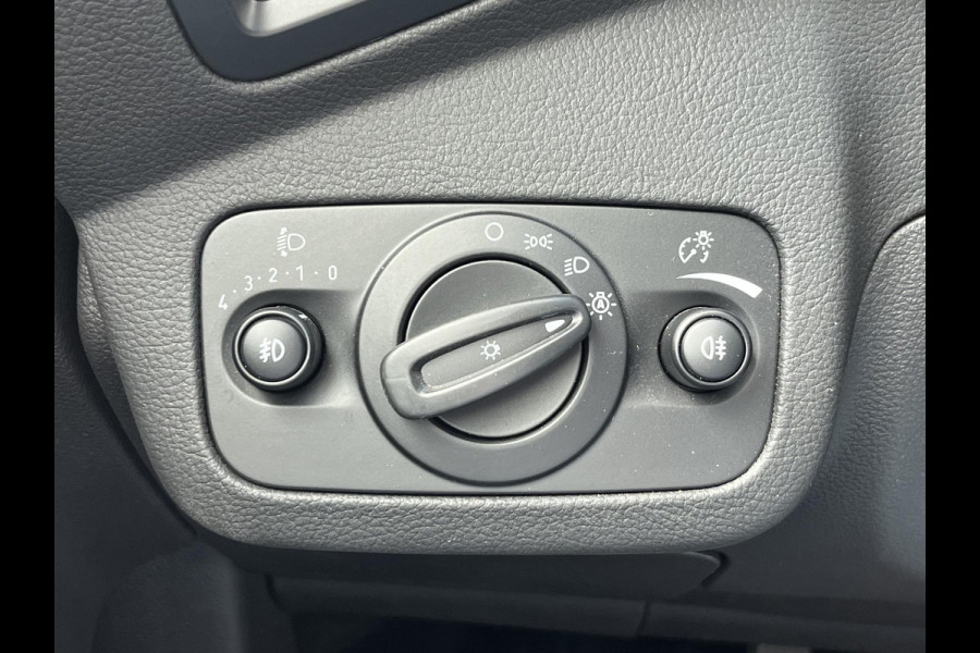 Ford Kuga 1.5 EcoBoost Titanium 120pk Trekhaak | Achteruitrijcamera | Cruise control | Apple Carplay / Android auto | Dealer onderhouden