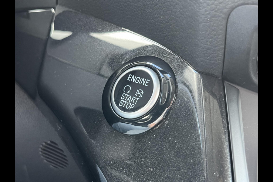 Ford Kuga 1.5 EcoBoost Titanium 120pk Trekhaak | Achteruitrijcamera | Cruise control | Apple Carplay / Android auto | Dealer onderhouden