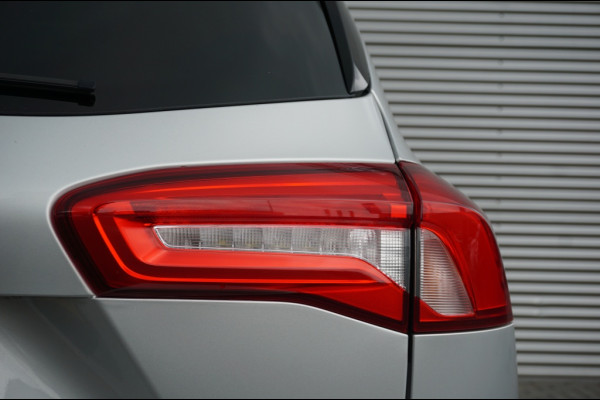 Ford FOCUS Wagon 125PK Active AUT. | HOGE ZIT | ADAP. CRUISE | AFN.HAAK | LUXE!
