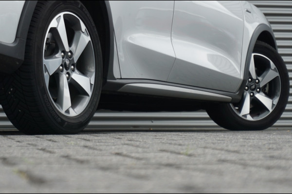 Ford FOCUS Wagon 125PK Active AUT. | HOGE ZIT | ADAP. CRUISE | AFN.HAAK | LUXE!