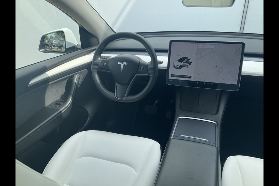 Tesla Model Y Long Range AWD 75 kWh Pano Autopilot Leder Stoelverw Cam NL-Auto!