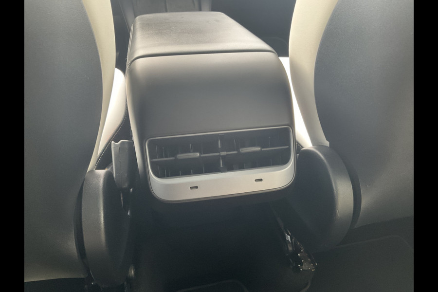 Tesla Model Y Long Range AWD 75 kWh Pano Autopilot Leder Stoelverw Cam NL-Auto!