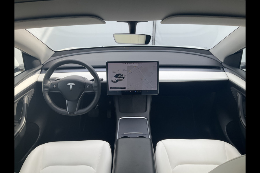Tesla Model Y Long Range AWD 75 kWh Pano Autopilot Leder Stoelverw Cam NL-Auto!