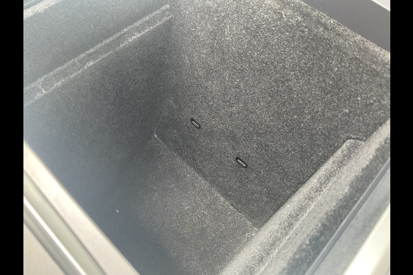 Tesla Model Y Long Range AWD 75 kWh Pano Autopilot Leder Stoelverw Cam NL-Auto!