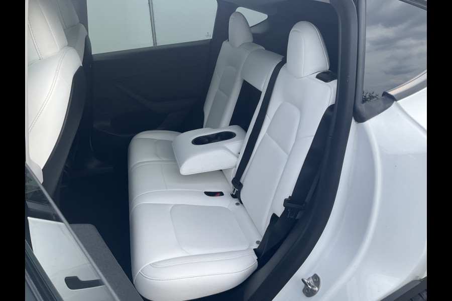 Tesla Model Y Long Range AWD 75 kWh Pano Autopilot Leder Stoelverw Cam NL-Auto!