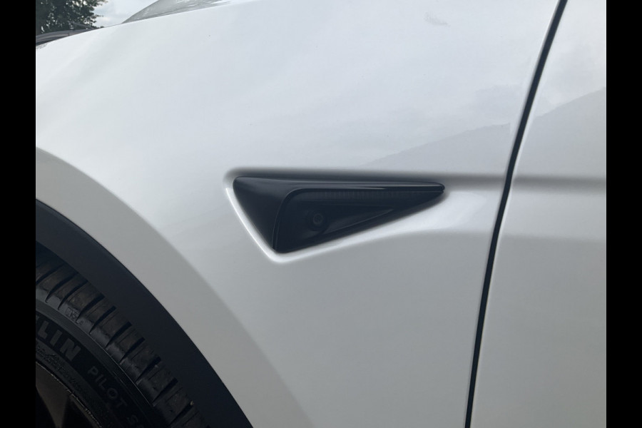 Tesla Model Y Long Range AWD 75 kWh Pano Autopilot Leder Stoelverw Cam NL-Auto!