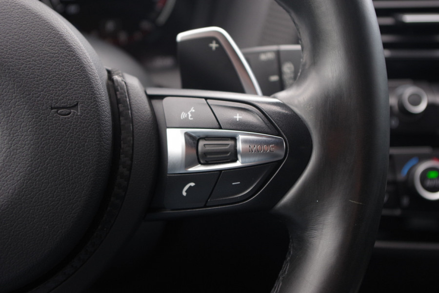 BMW 1-serie 120i Automaat M-Sport Executive 184 PK, Lederen Sportstoelen, Cruise Control