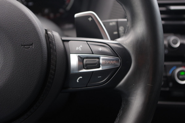 BMW 1-serie 120i Automaat M-Sport Executive 184 PK, Lederen Sportstoelen, Cruise Control