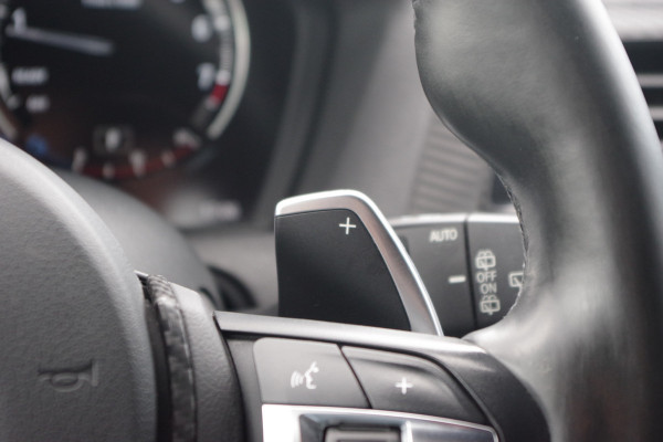 BMW 1-serie 120i Automaat M-Sport Executive 184 PK, Lederen Sportstoelen, Cruise Control
